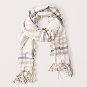 Abercrombie & Fitch A&F Super Soft Fringe Scarf Plaid Blanket Scarf